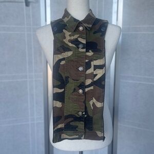 NWOT Veronica Beard Camo Sl;ate Dickey sz O/S
